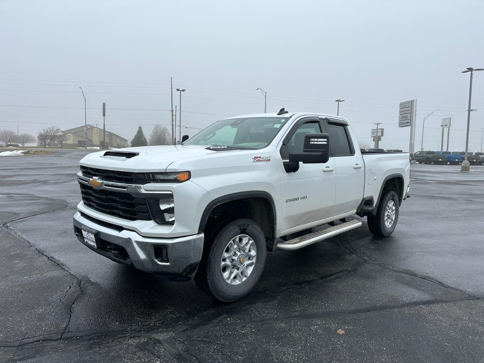 2024 Chevrolet Silverado 2500HD LT Double Cab 4WD
