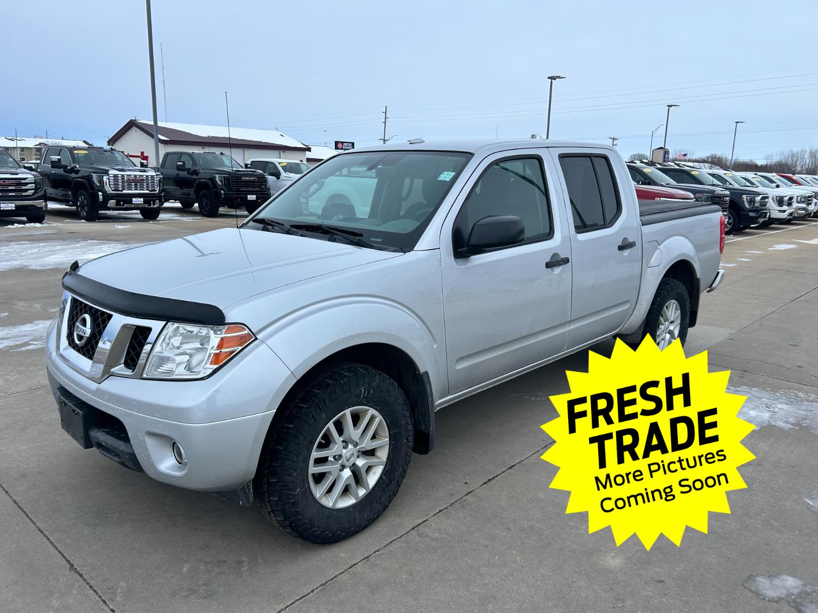 2016 Nissan Frontier SV Crew Cab 4WD