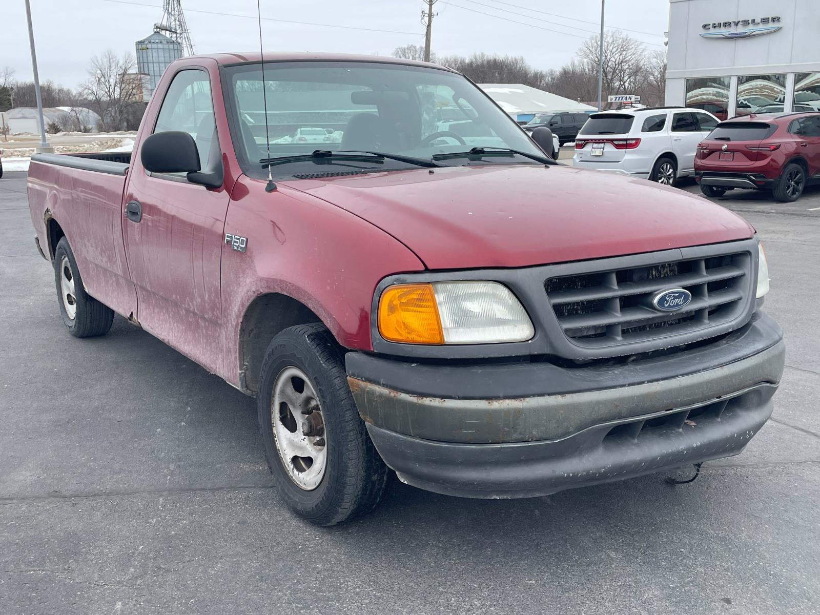 Used 2004 RED Ford XLT image 3