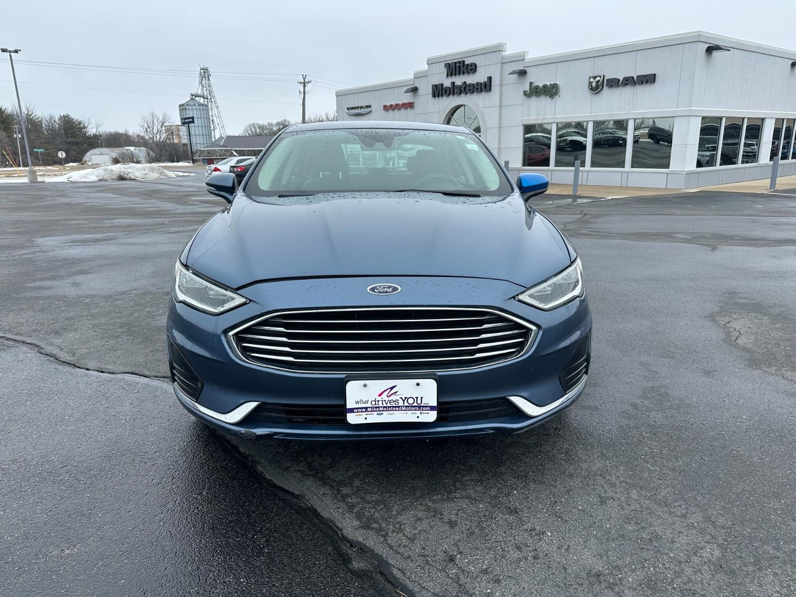 Used 2019 Blue Ford SEL image 5
