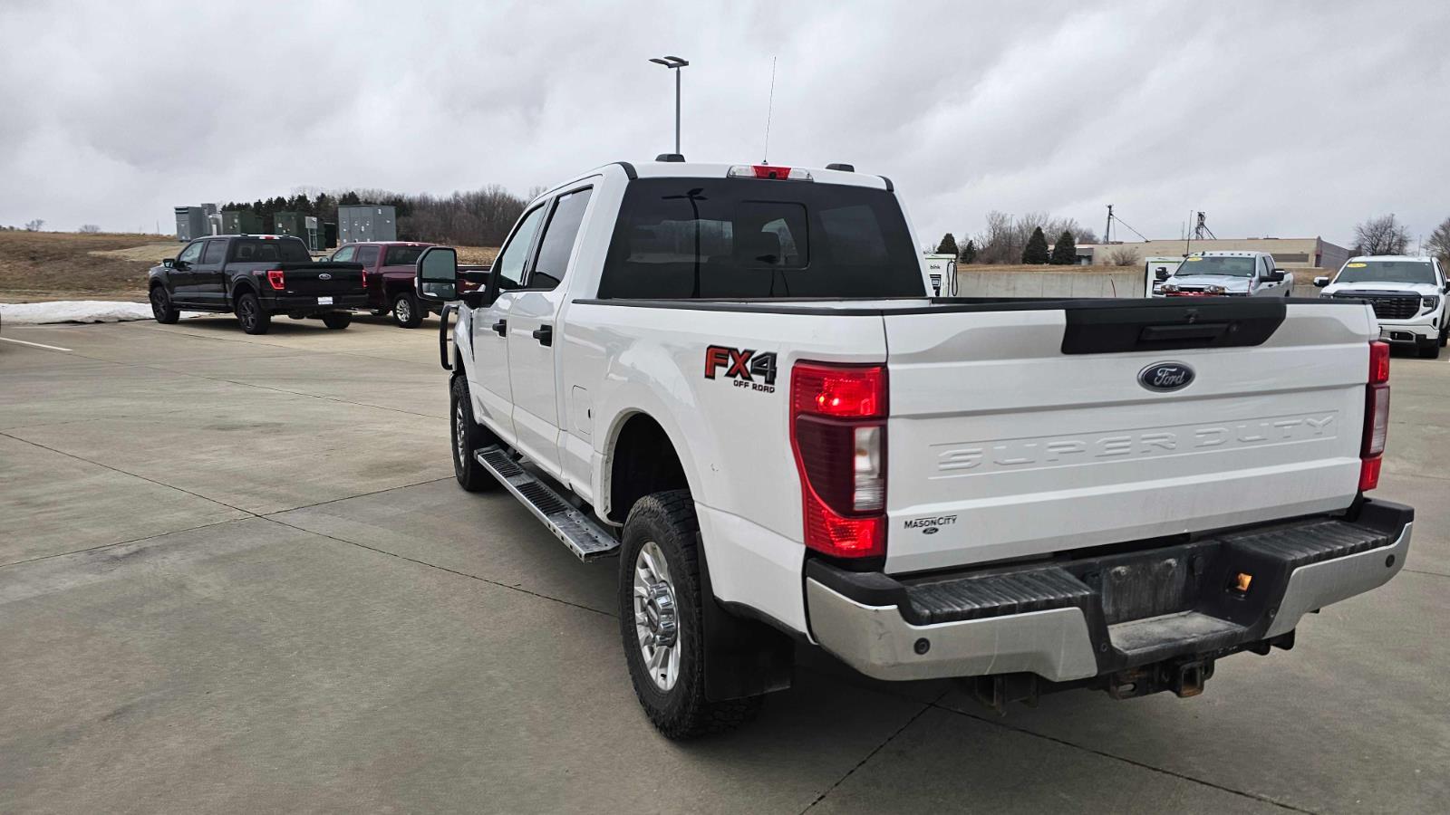 Used 2020 Oxford White Ford XLT image 10
