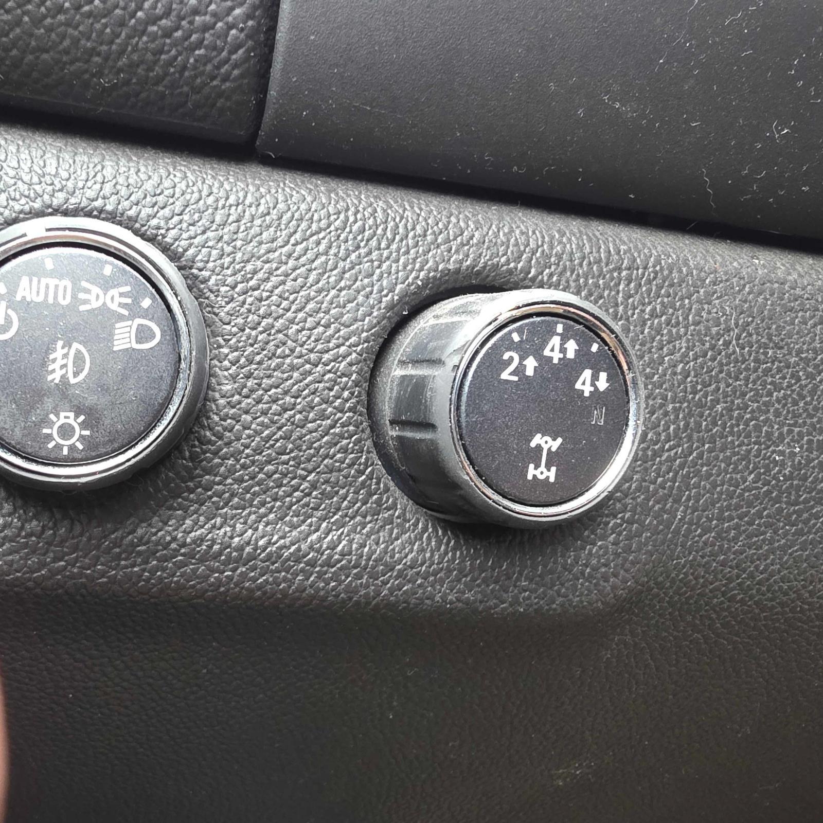 Used 2016 Red Hot Chevrolet 4WD LT image 10