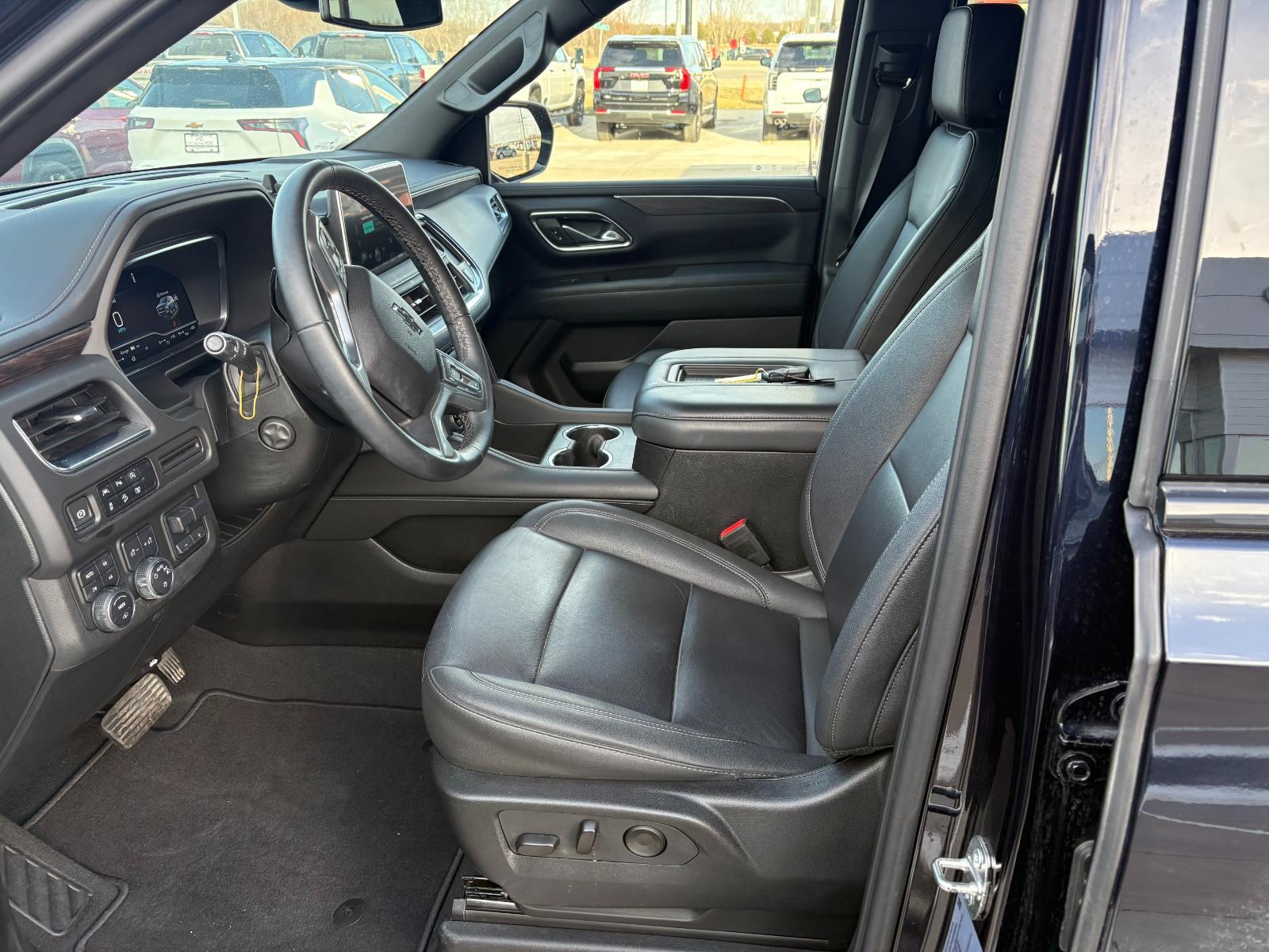 Used 2023 Midnight Blue Metallic Chevrolet Z71 image 6