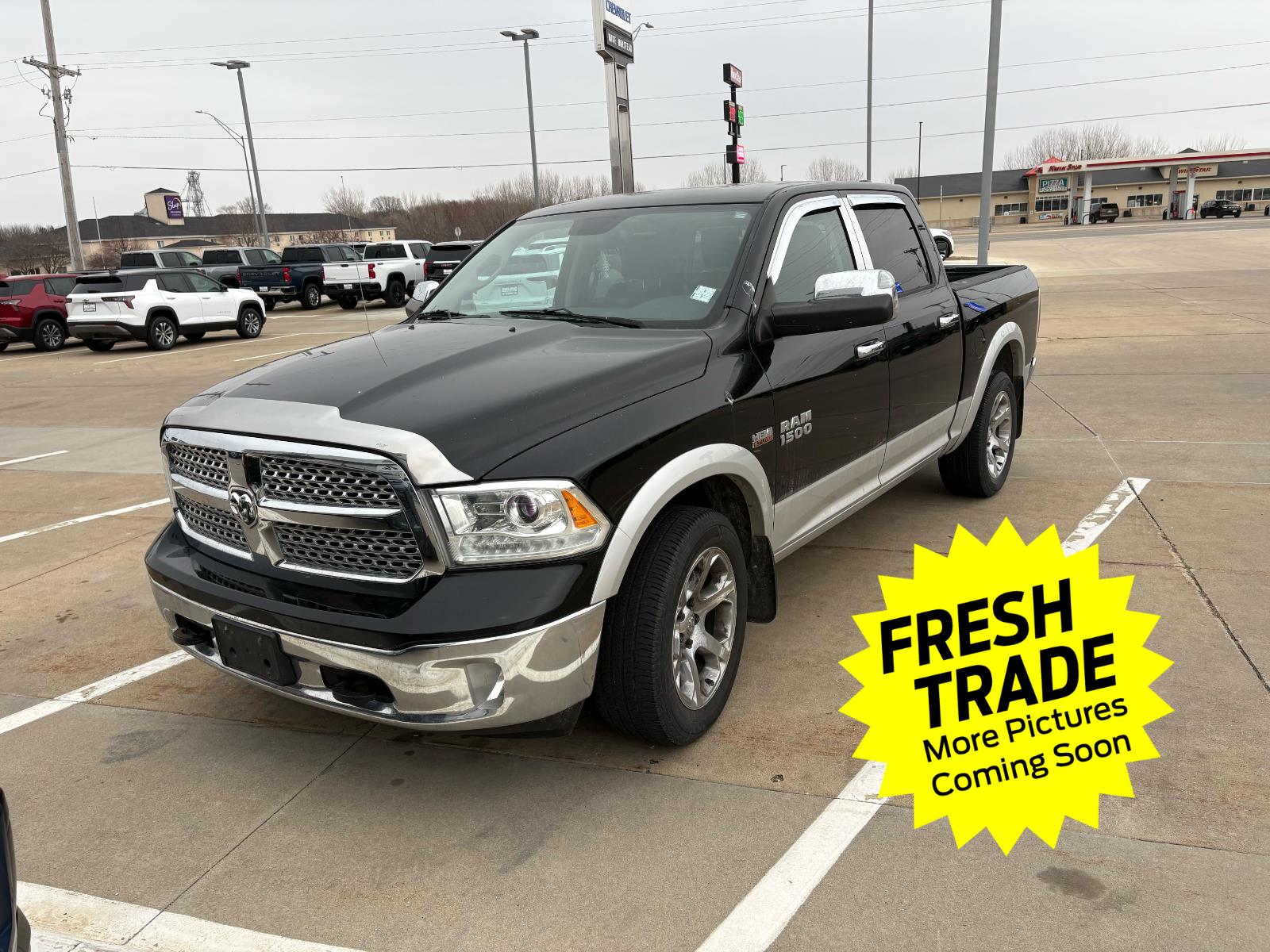 2013 RAM 1500 Laramie Crew Cab 4WD