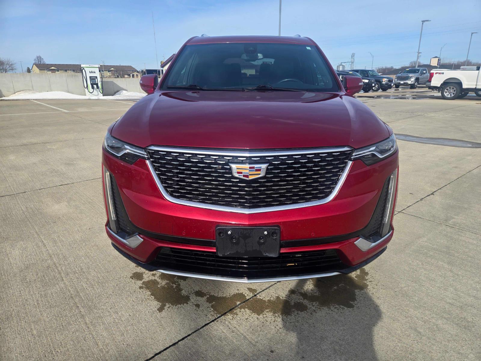 Used 2020 Red Horizon Tintcoat Cadillac AWD Premium Luxury image 2