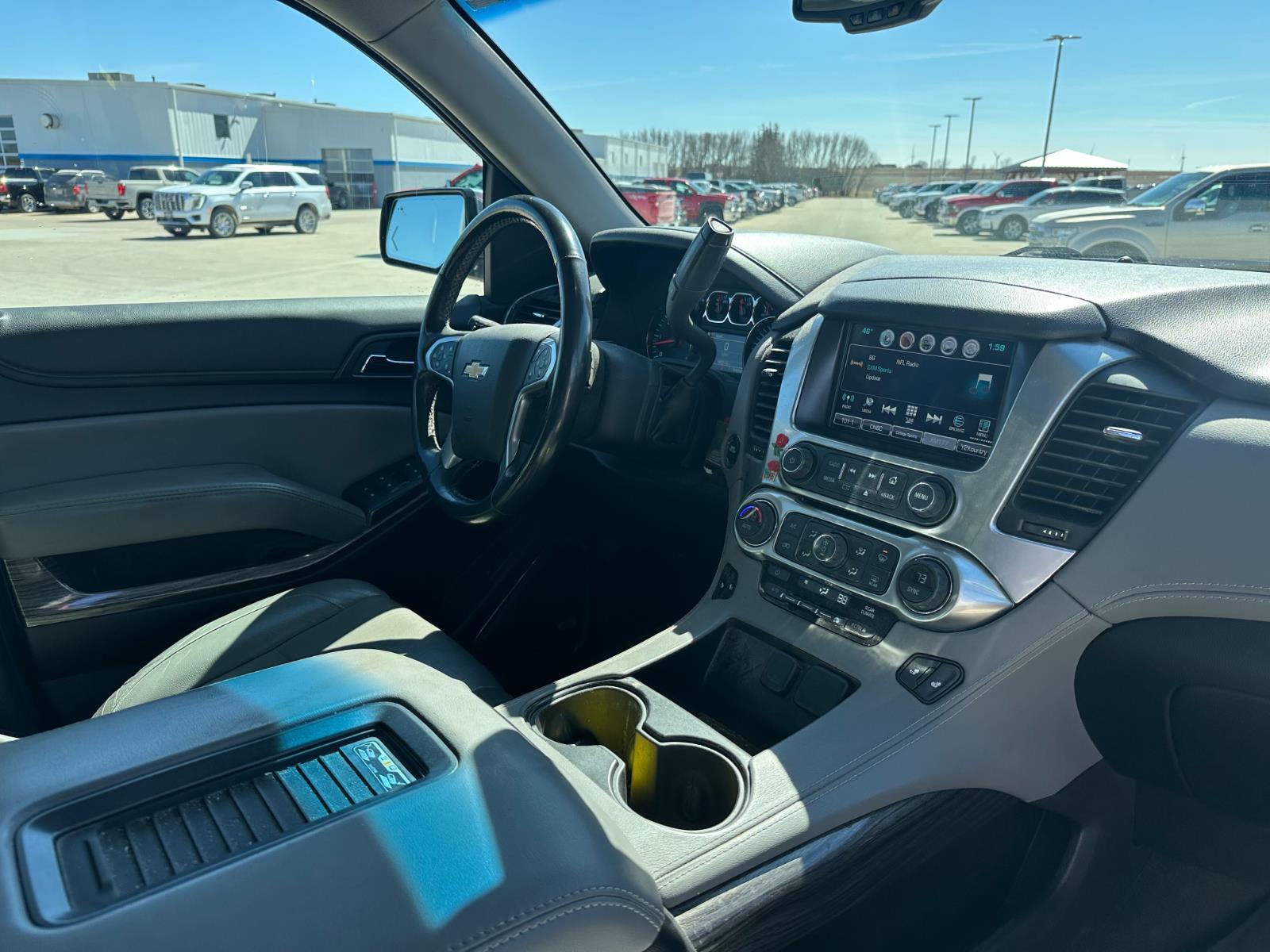 Used 2016 Siren Red Tintcoat Chevrolet LT image 10