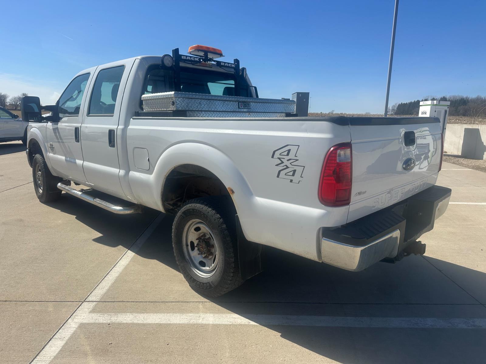 Used 2015 Oxford White FORD  image 6