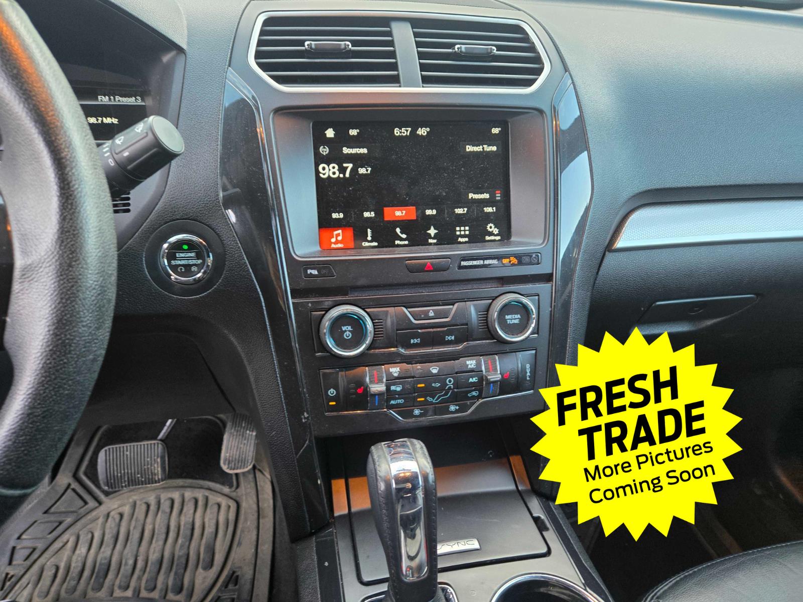 Used 2017 Shadow Black Ford XLT image 9