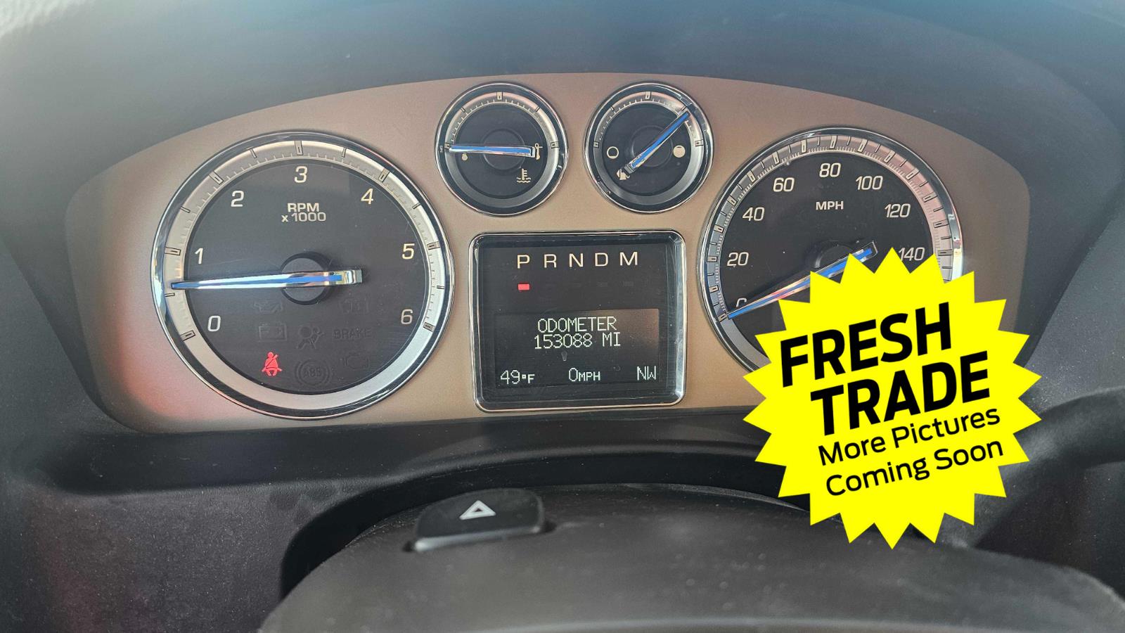 Used 2014 White Diamond Tricoat Cadillac Platinum image 10