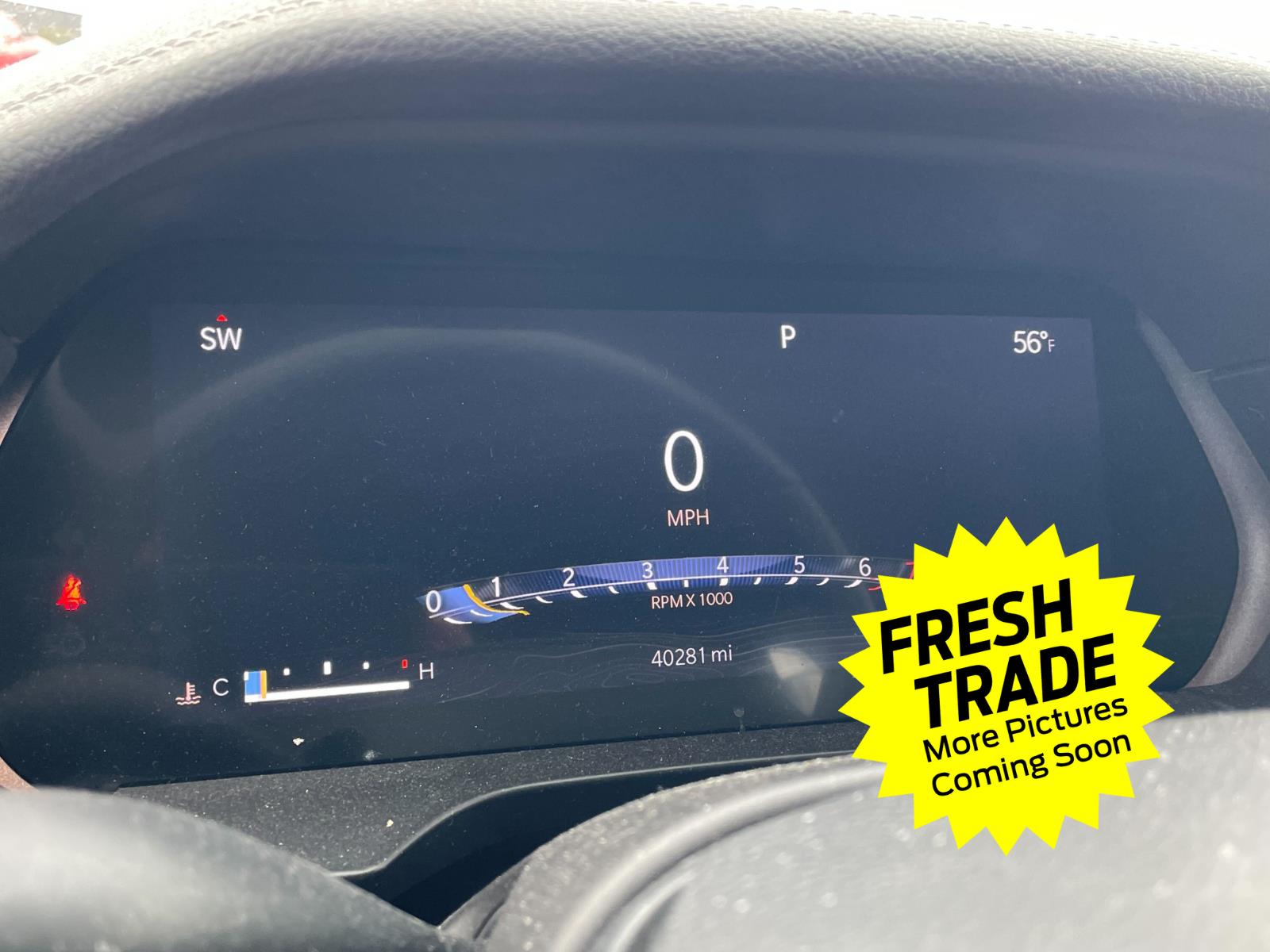 Used 2022 Diamond Black Crystal Pearlcoat Jeep Limited image 11