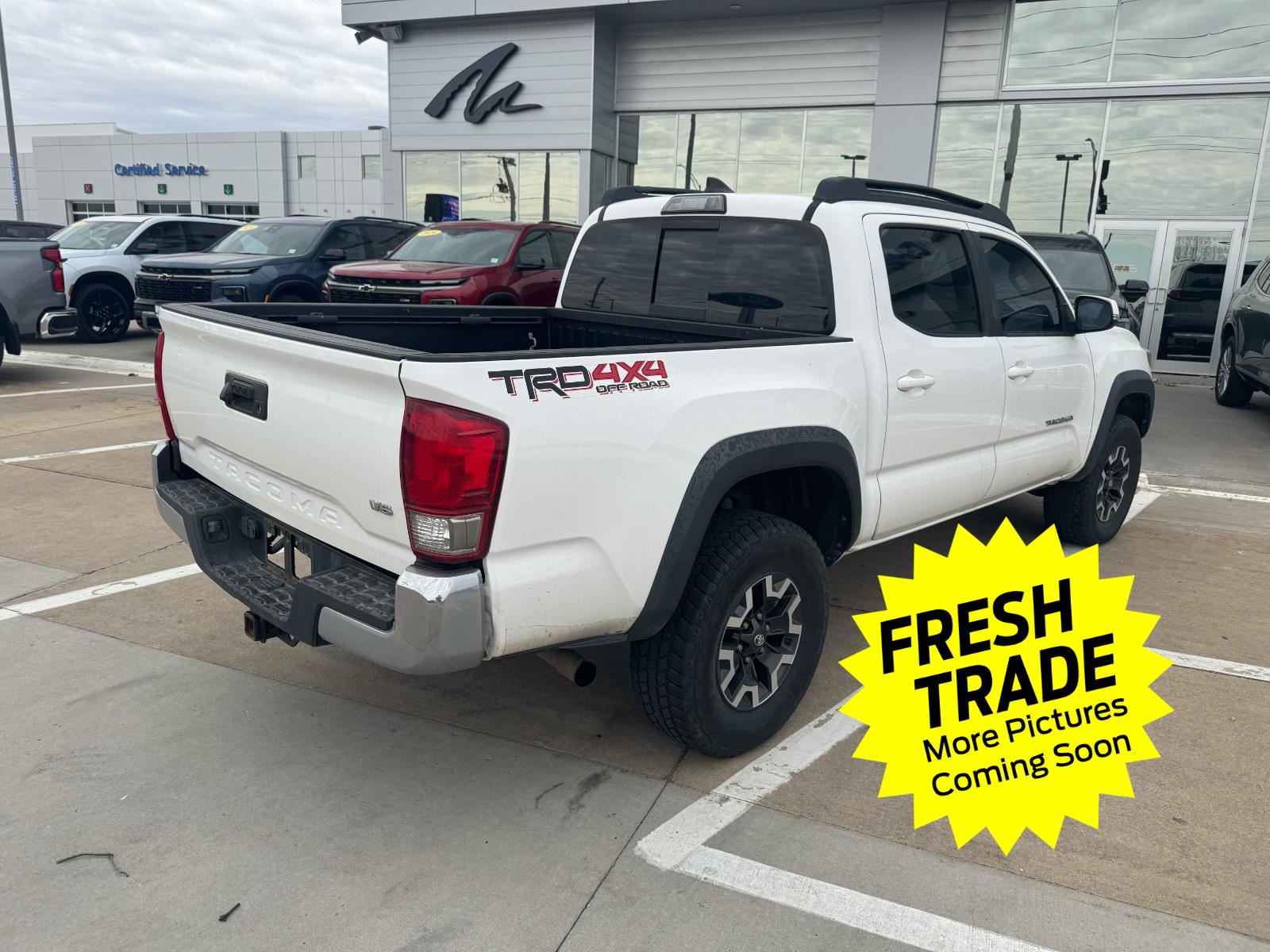 Used 2017 Super White Toyota TRD Off-Road image 6