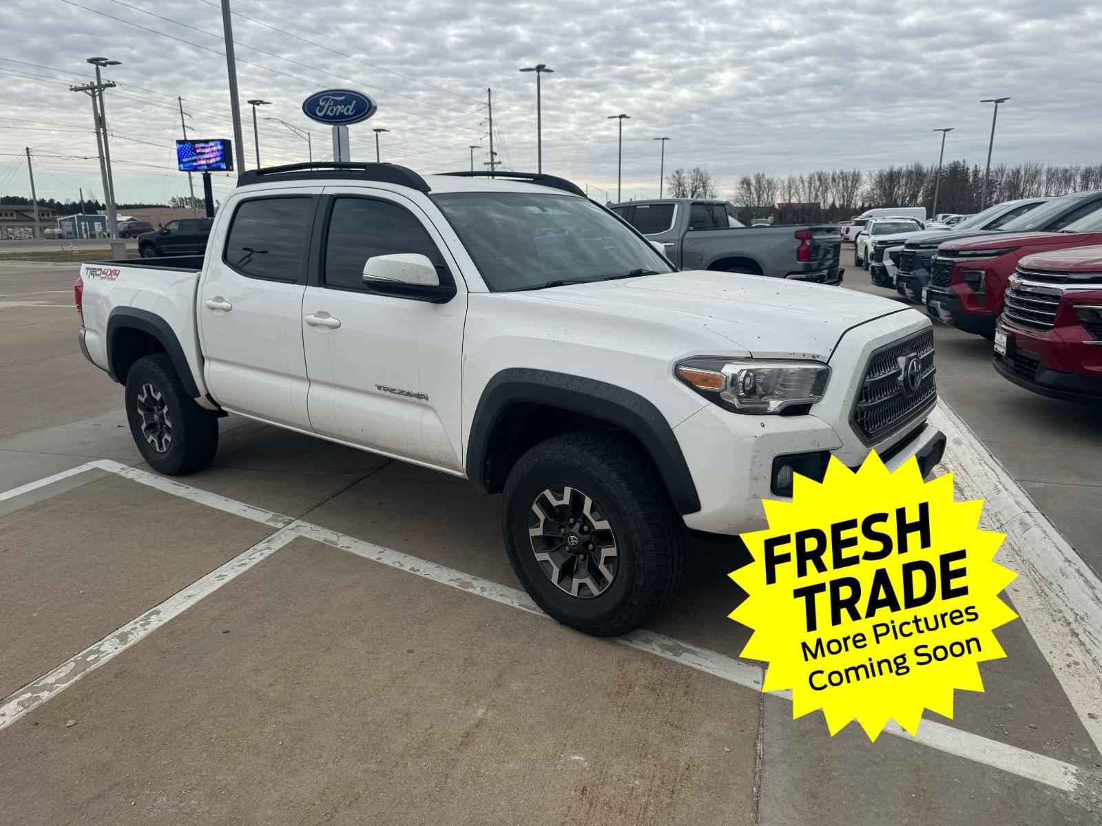 Used 2017 Super White Toyota TRD Off-Road image 5