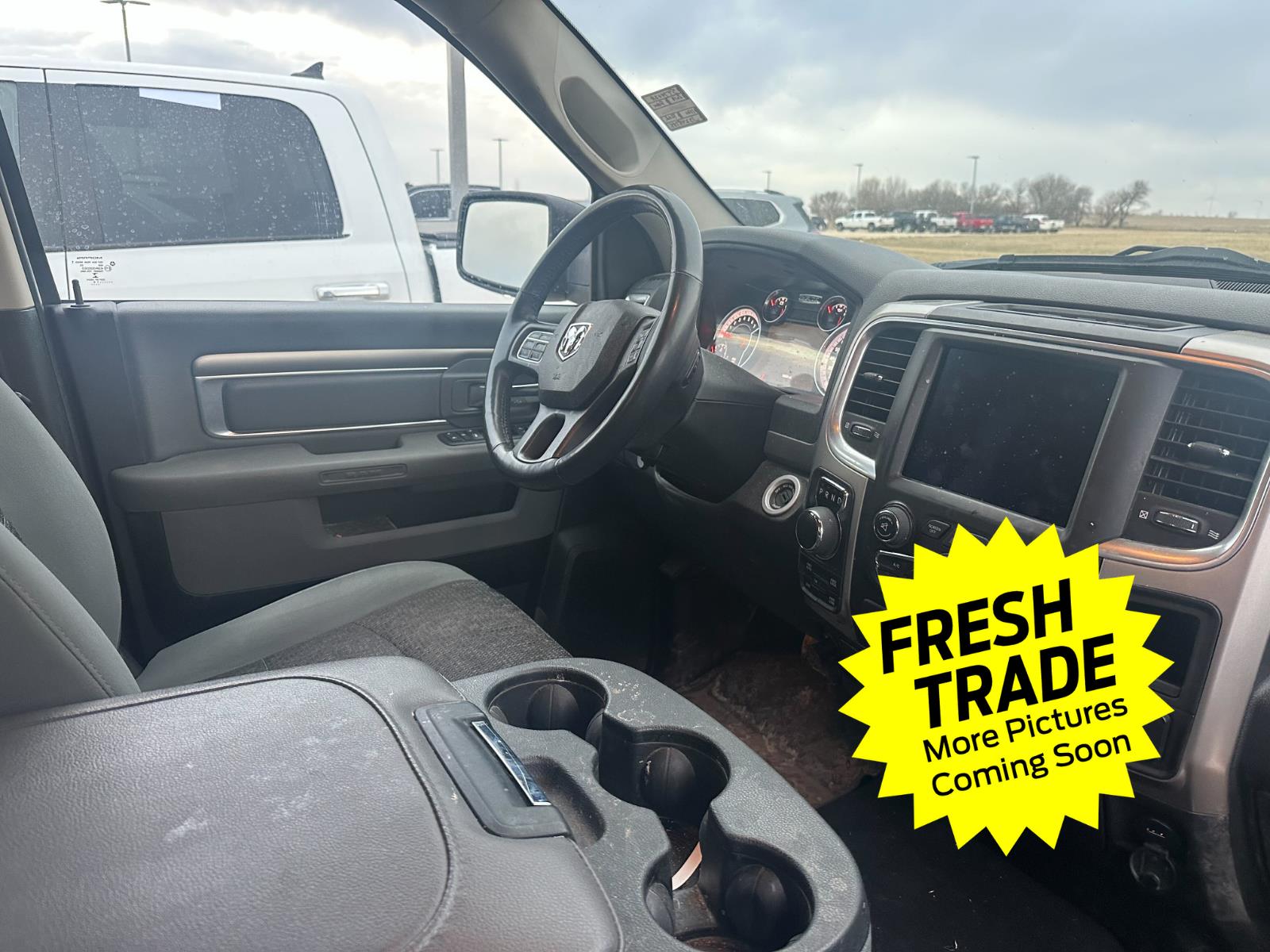 Used 2018 Delmonico Red Pearlcoat Ram Big Horn image 10