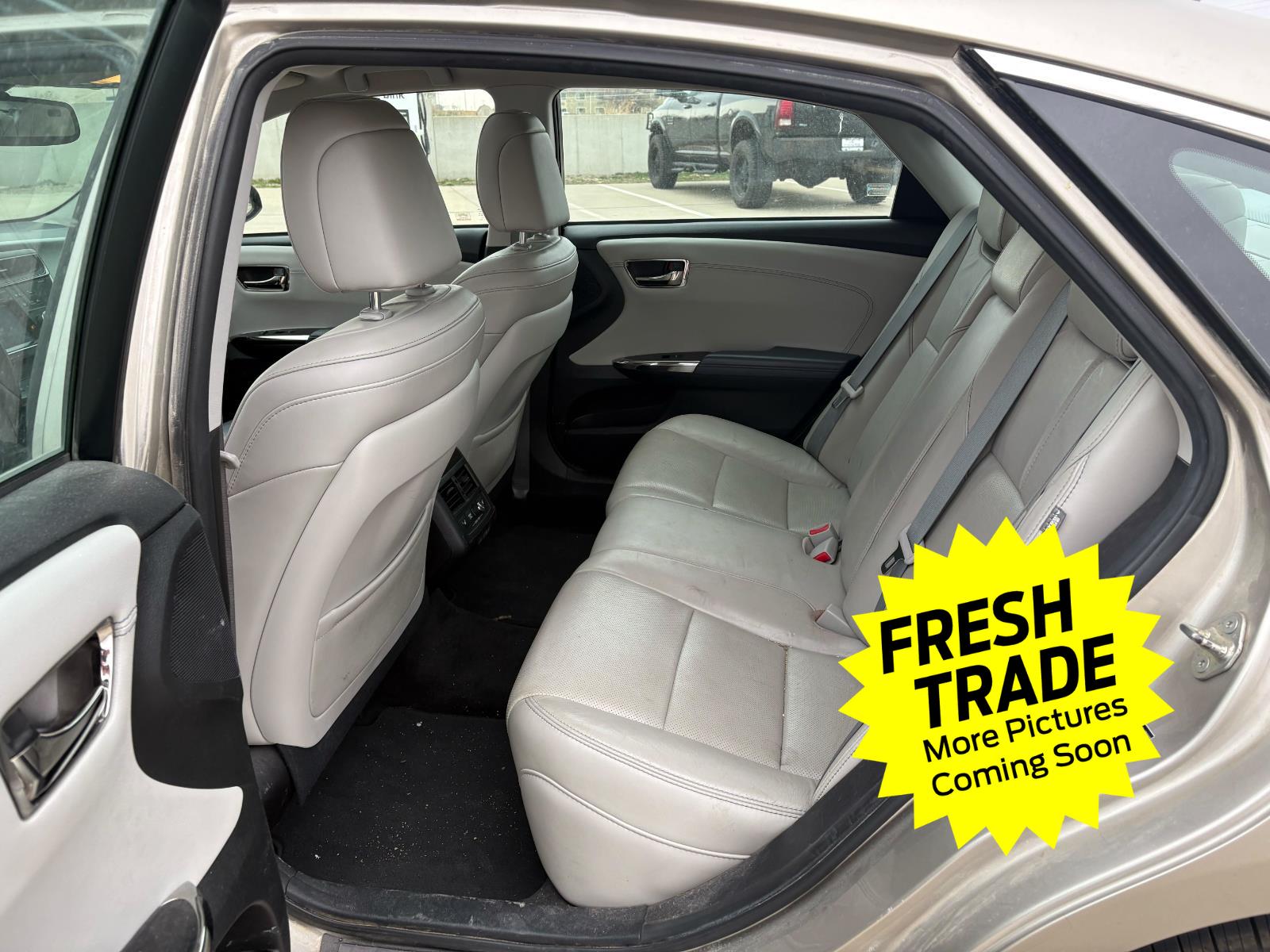 Used 2015 Creme Brulee Mica Toyota Limited image 7