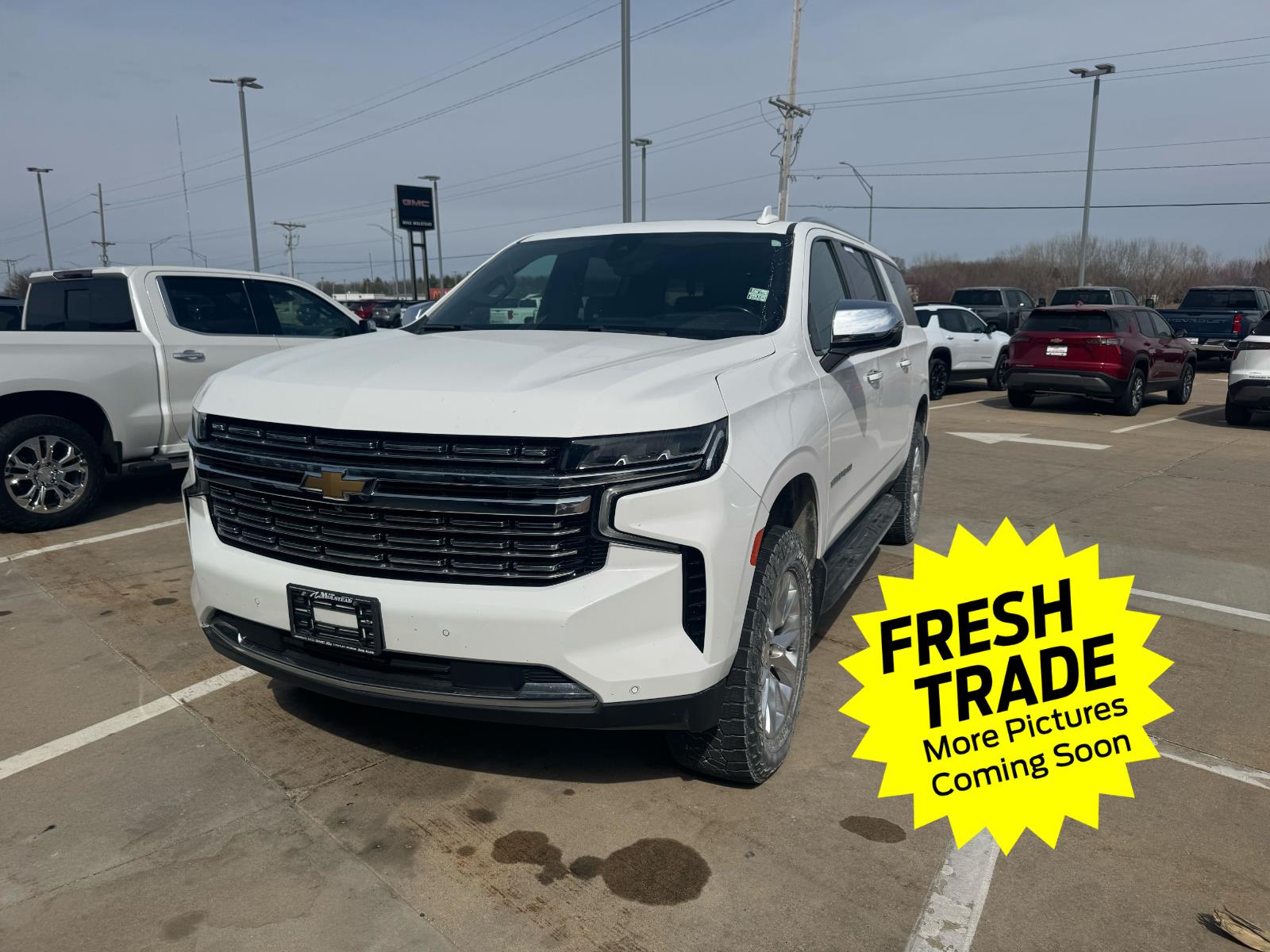 Used 2021 Summit White Chevrolet Premier image 2