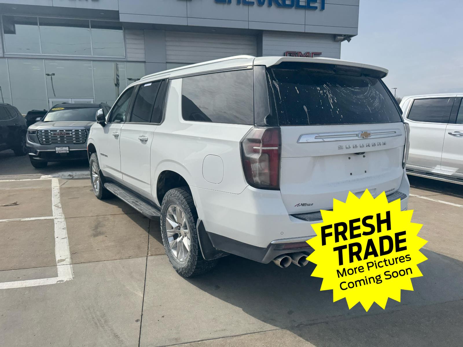 Used 2021 Summit White Chevrolet Premier image 13