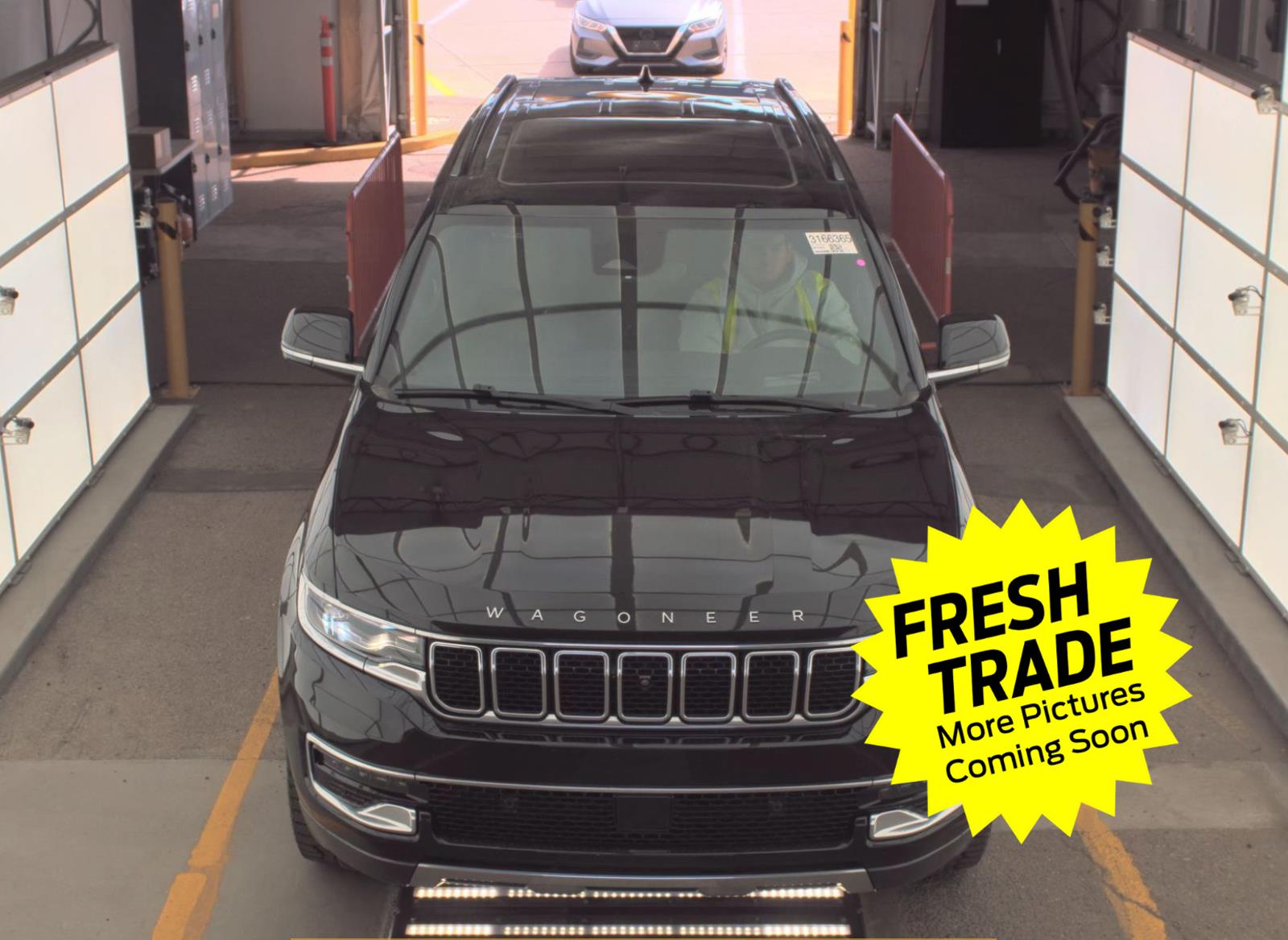 Used 2022 Diamond Black Crystal Pearl Jeep Series III image 2