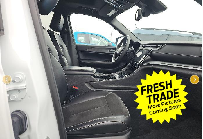 Used 2023 Bright White Clearcoat Jeep Altitude image 6