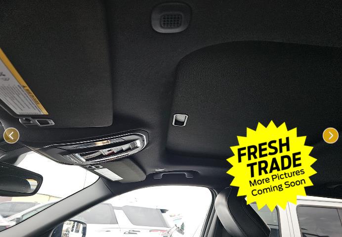 Used 2023 Bright White Clearcoat Jeep Altitude image 10