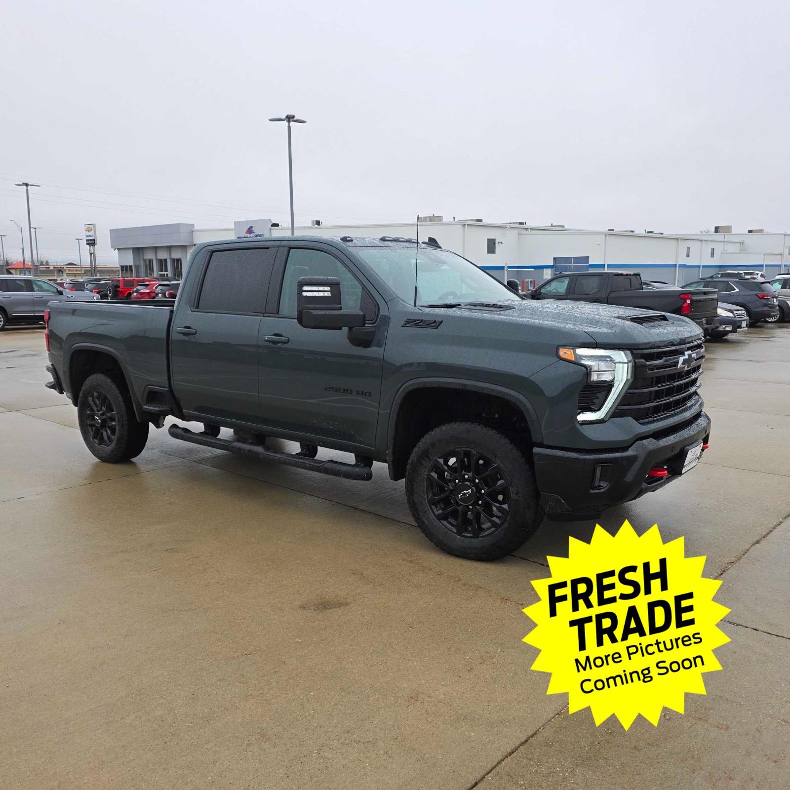 Used 2025 Cypress Gray Chevrolet LT image 8