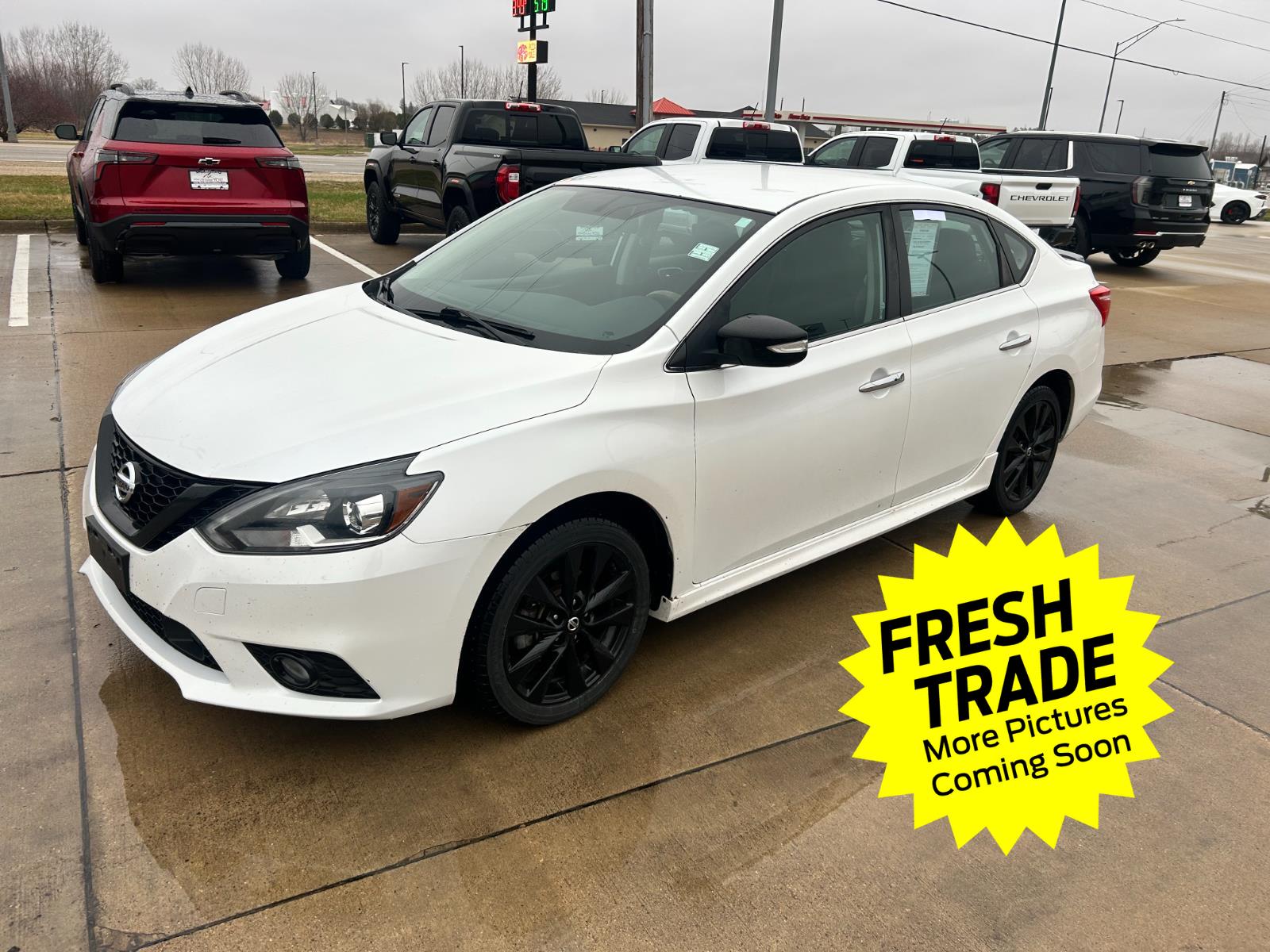 Aspen White 2018 Nissan Sentra SR FWD Sedan Front-Wheel Drive Continuously Variable Transmission