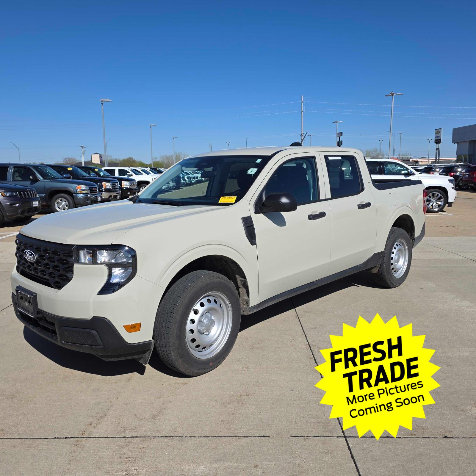 Desert Sand 2025 Ford Maverick XL SuperCrew AWD Pickup Truck All-Wheel Drive 8-Speed Automatic