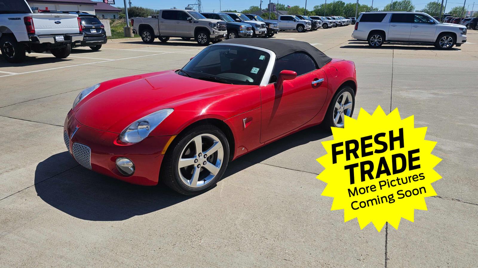 Aggressive (Victory Red) 2007 Pontiac Solstice Base Convertible Rear-Wheel Drive 5-Speed Manual