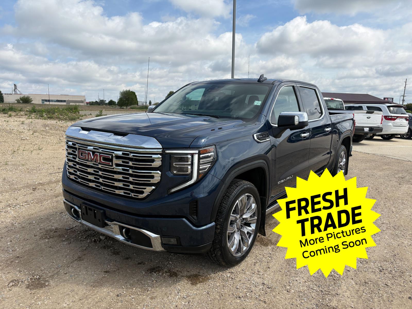 2023 GMC Sierra 1500 Denali Crew Cab 4WD