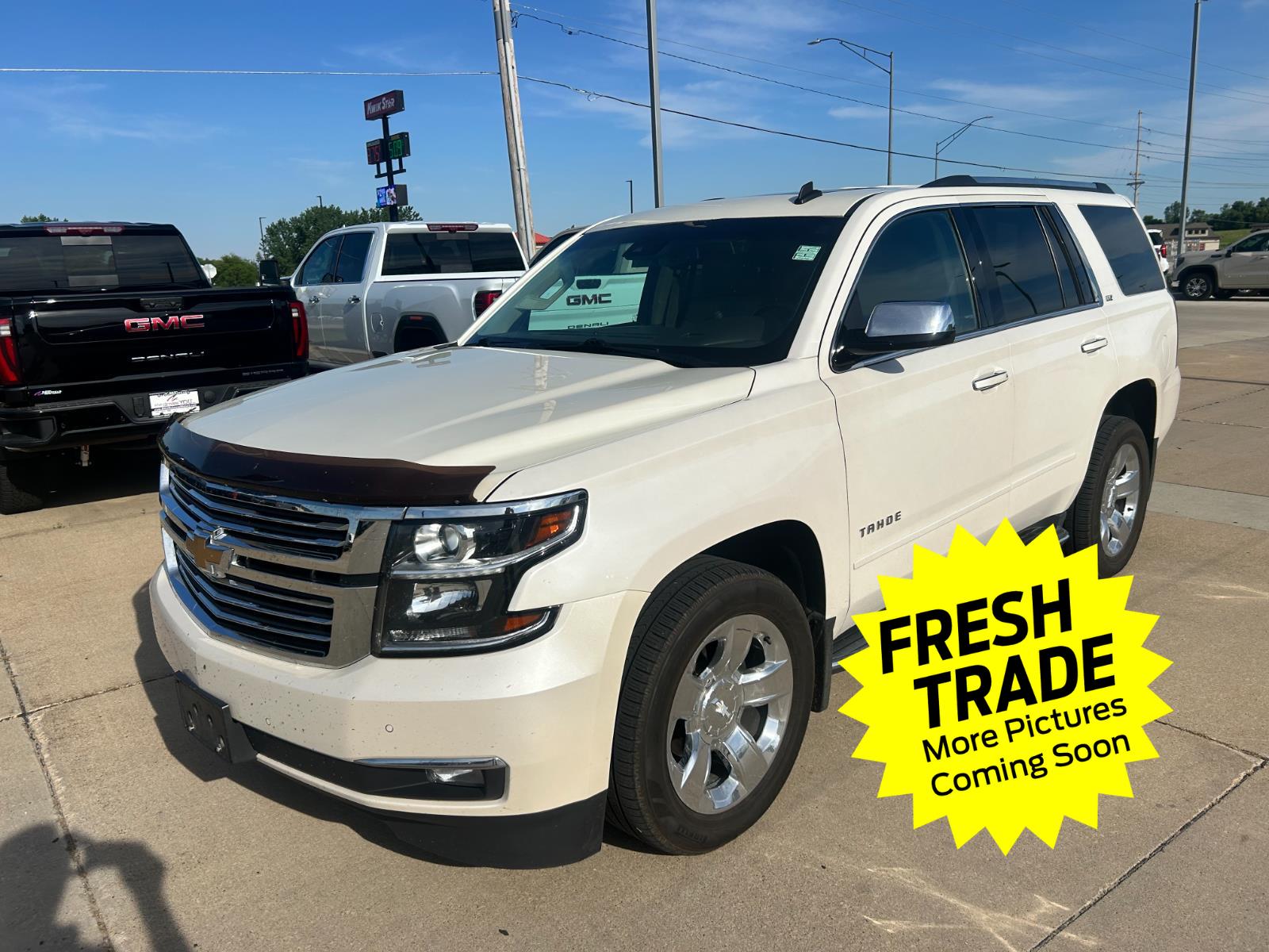 White Diamond Tricoat 2015 Chevrolet Tahoe LTZ 4WD SUV / Crossover Four-Wheel Drive 6-Speed Automatic