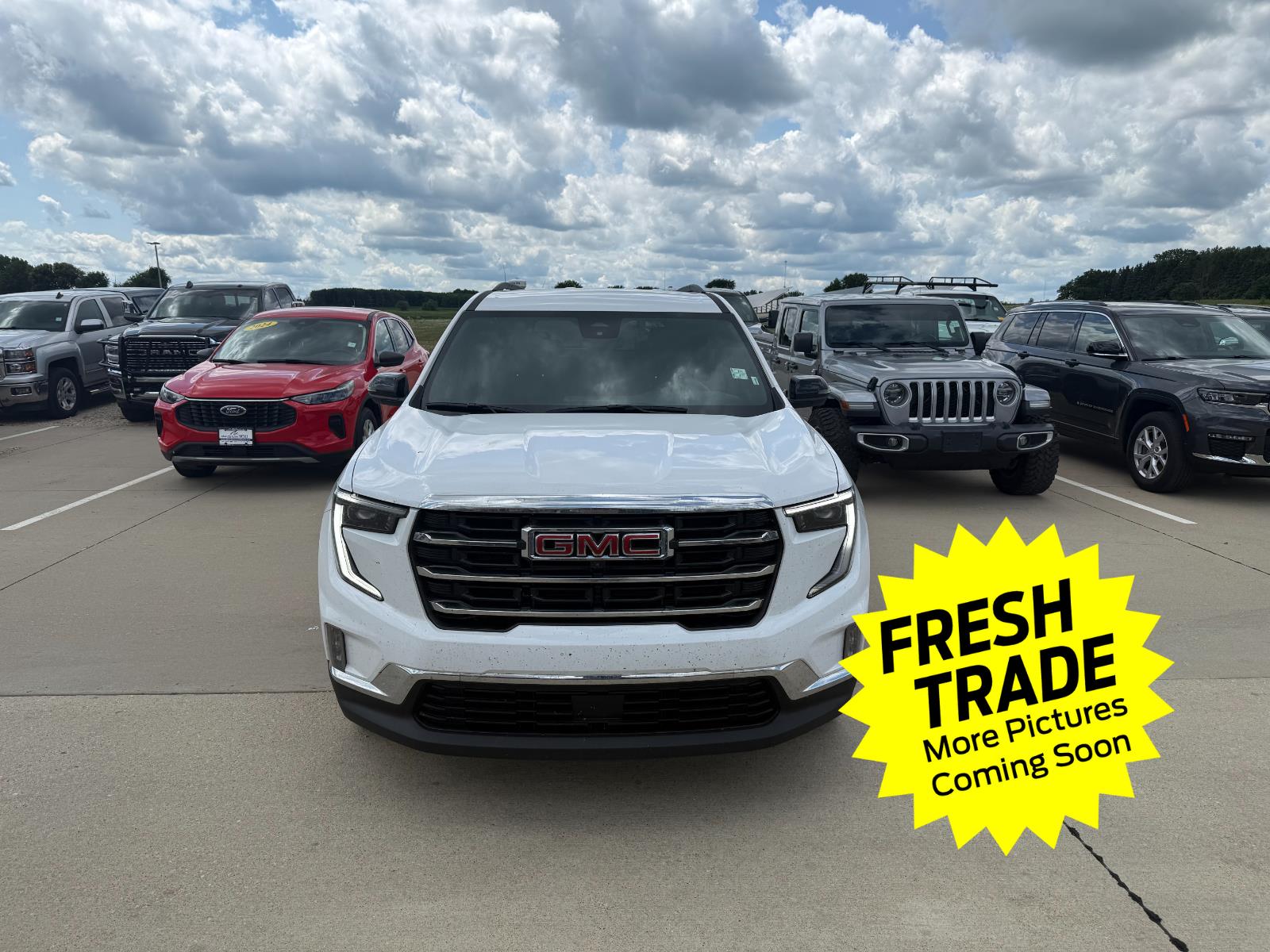 Summit White 2026 GMC Acadia SUV / Crossover Four-Wheel Drive 8-Speed Automatic