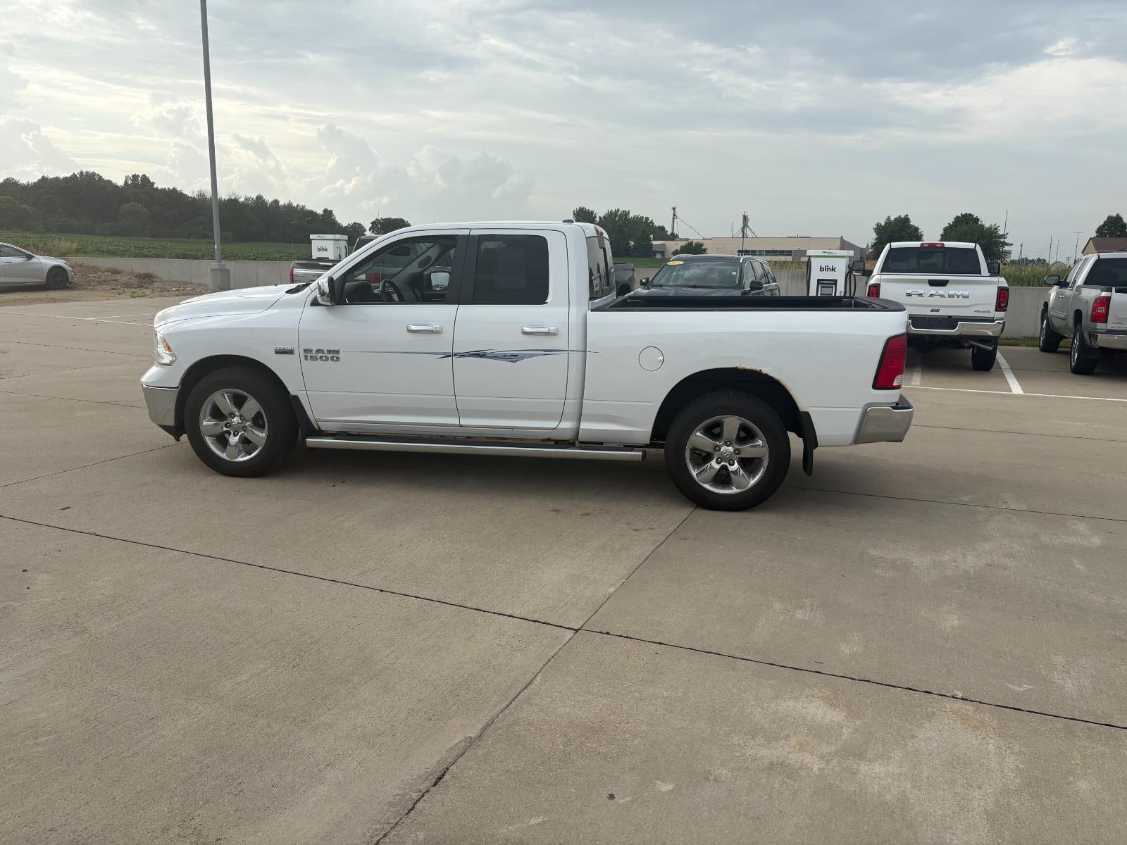  2014 RAM 1500 Big Horn Quad Cab 4WD   