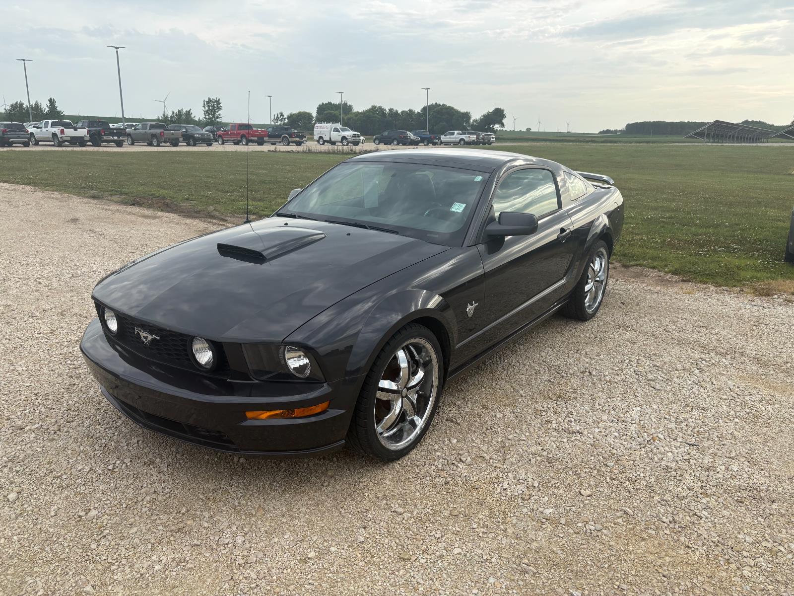  2009 Ford Mustang GT Coupe RWD   