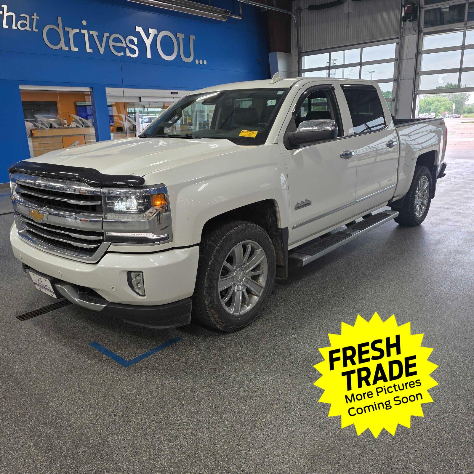  2017 Chevrolet Silverado 1500 High Country Crew Cab 4WD   