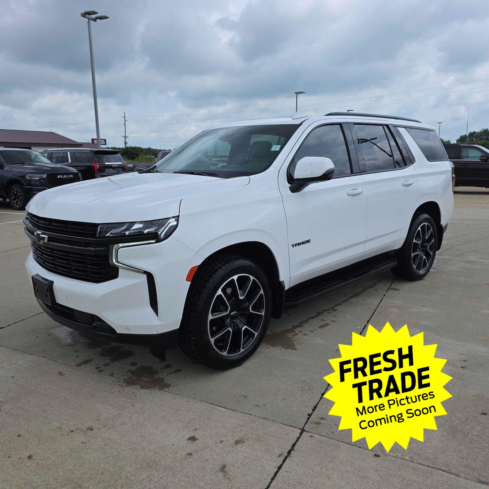 Summit White 2024 Chevrolet Tahoe SUV / Crossover Four-Wheel Drive Automatic
