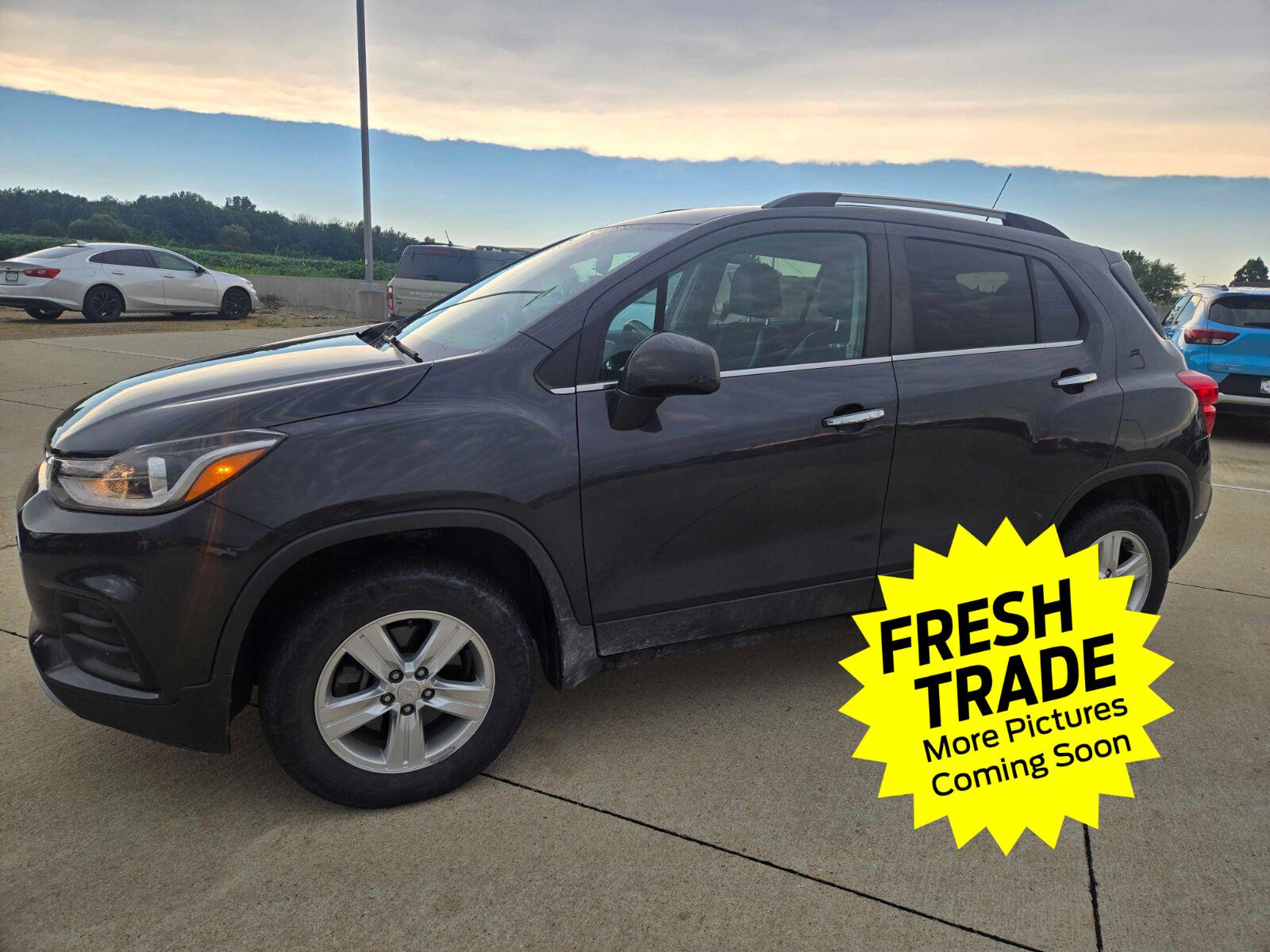 Nightfall Gray Metallic 2017 Chevrolet Trax SUV / Crossover All-Wheel Drive 6-Speed Automatic