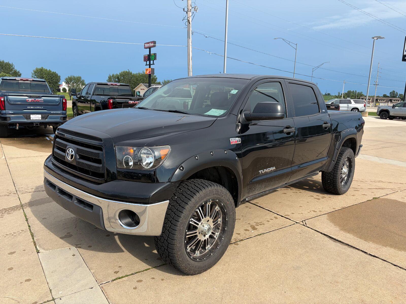 Black 2008 Toyota Tundra Pickup Truck Four-Wheel Drive 6-Speed Automatic