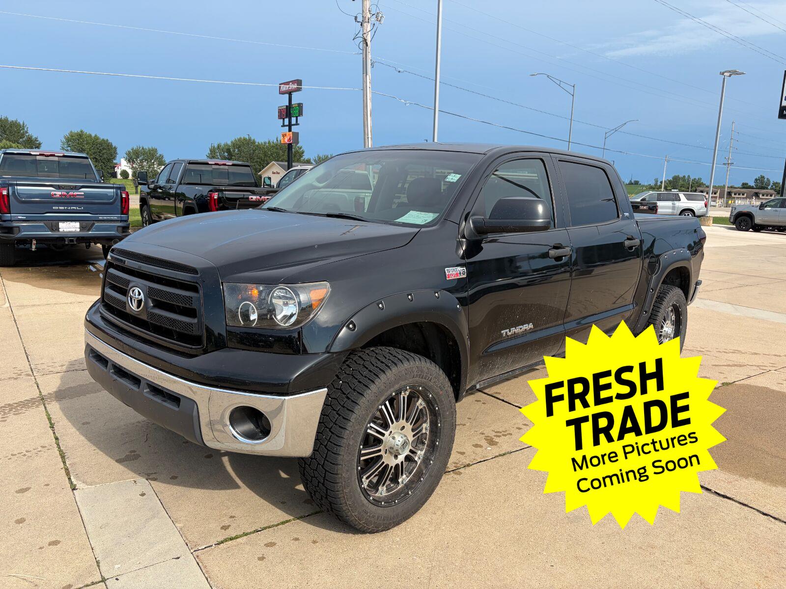 Black 2008 Toyota Tundra Pickup Truck Four-Wheel Drive 6-Speed Automatic