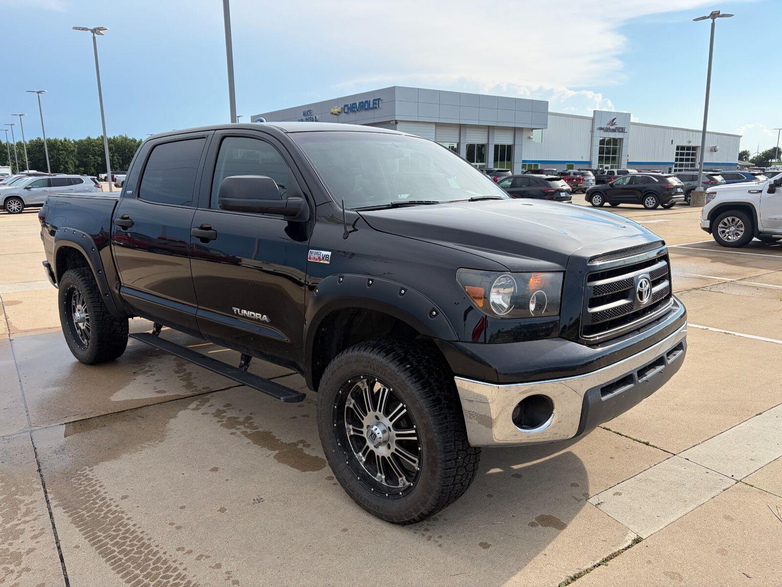 Used 2008 Black Toyota SR5 image 4