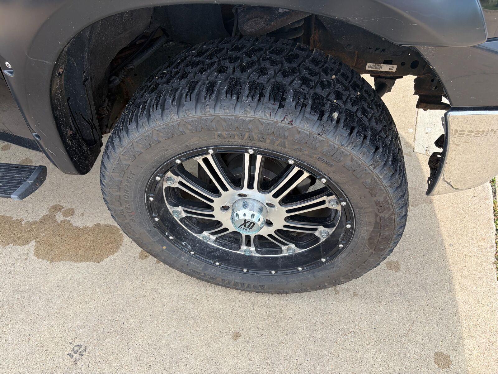 Used 2008 Black Toyota SR5 image 5