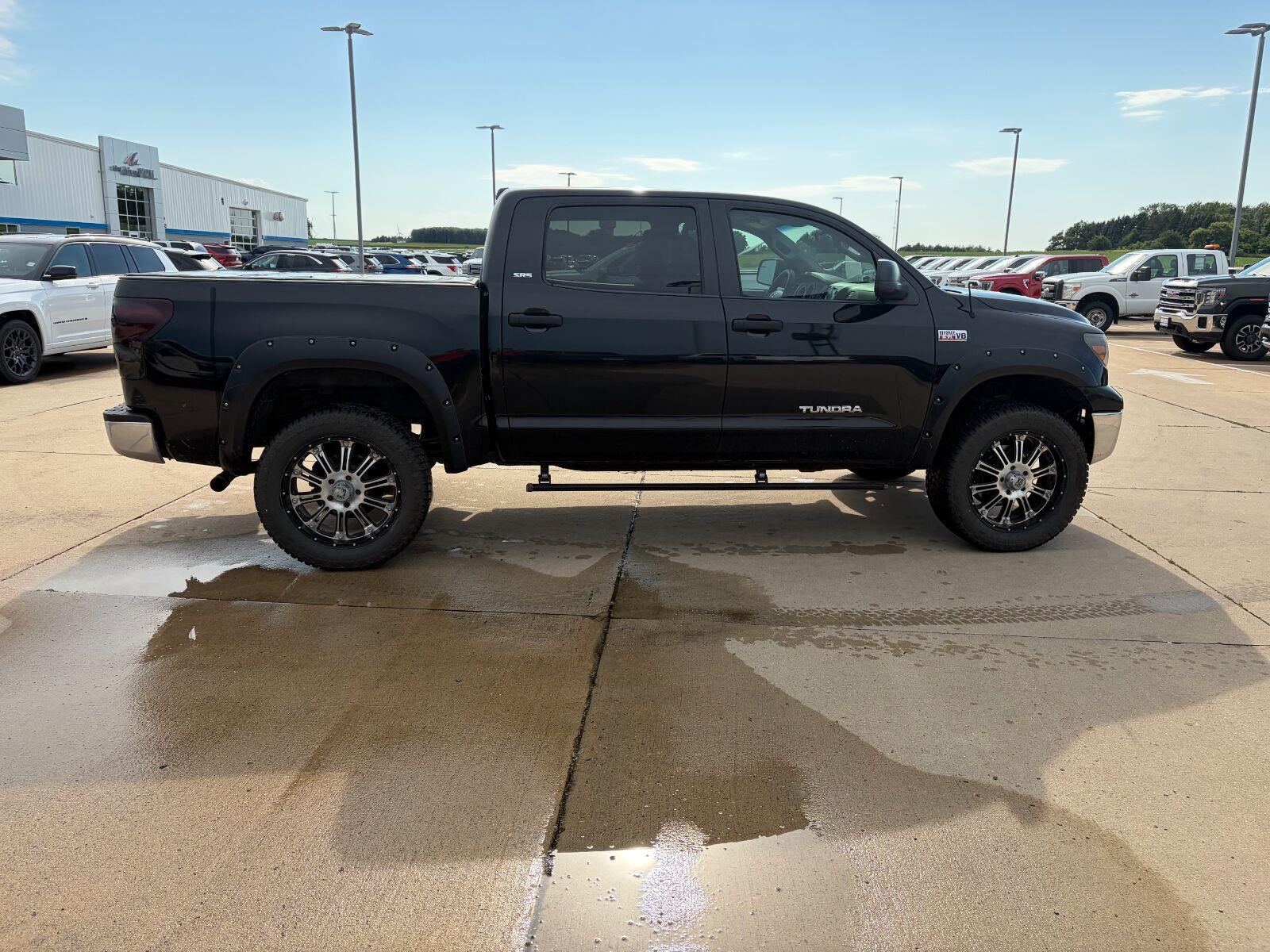 Used 2008 Black Toyota SR5 image 12