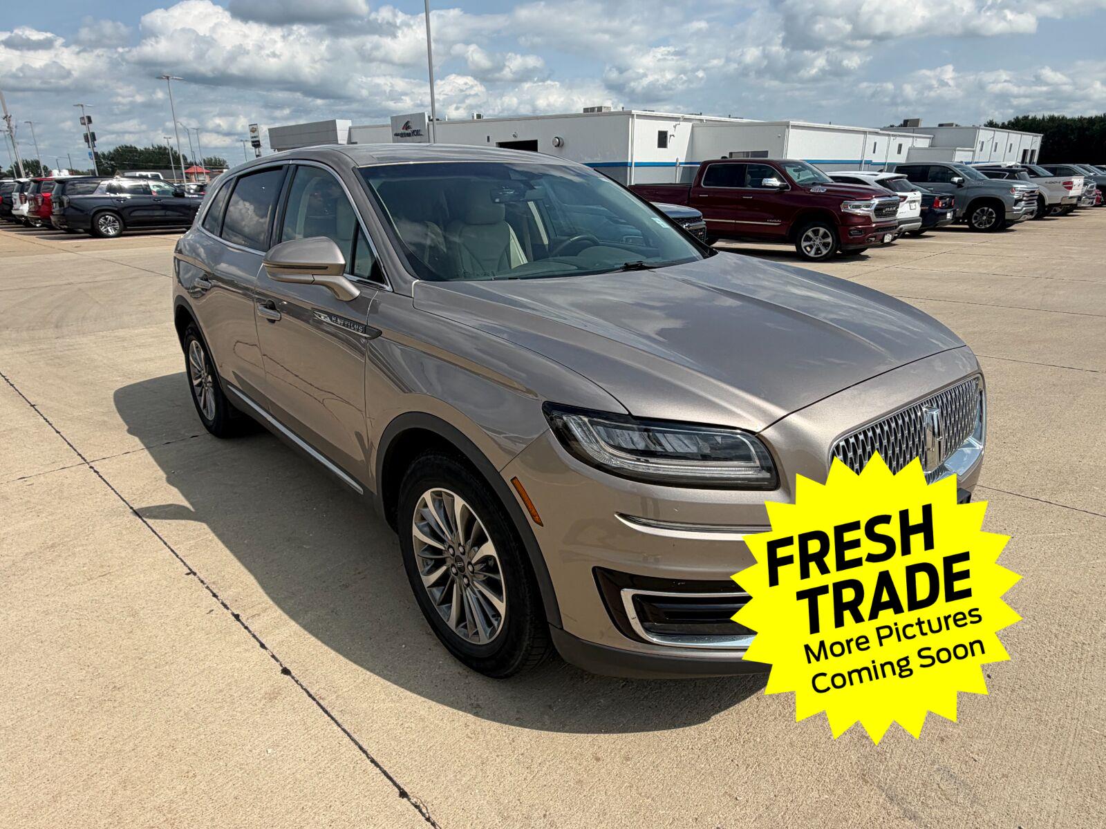 2019 Lincoln Nautilus Select AWD