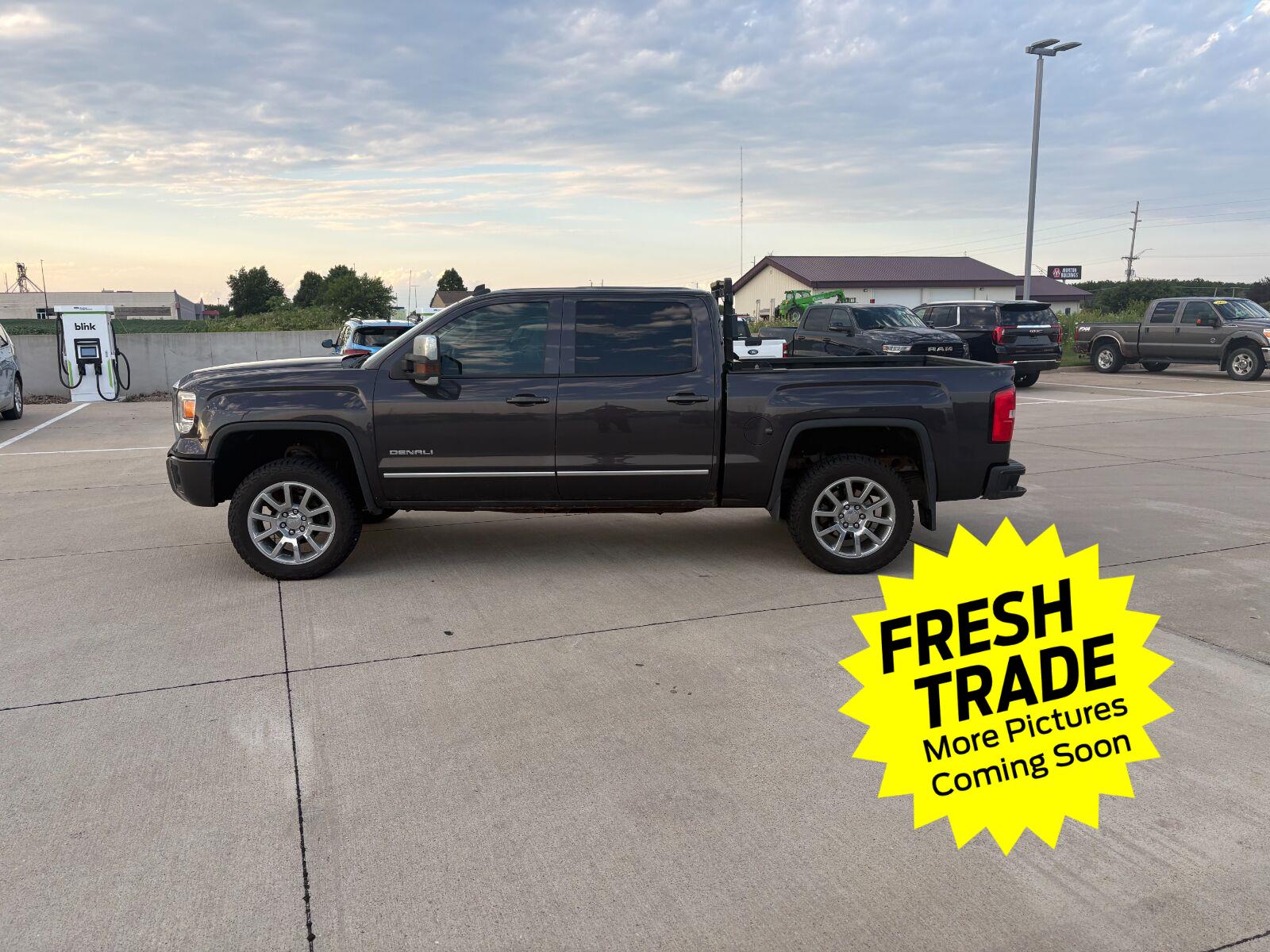Gray (Iridium Metallic) 2014 GMC Sierra 1500 Pickup Truck Four-Wheel Drive 6-Speed Automatic