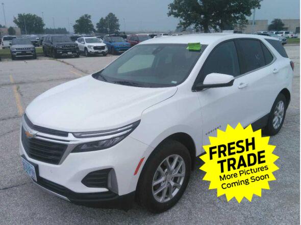 Summit White 2024 Chevrolet Equinox SUV / Crossover Four-Wheel Drive 6-Speed Automatic Overdrive