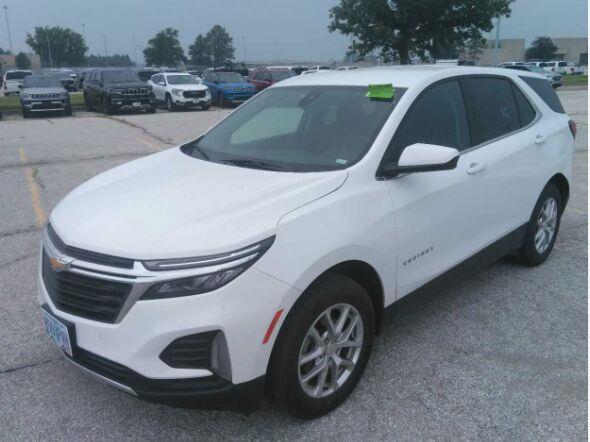 Summit White 2024 Chevrolet Equinox SUV / Crossover Four-Wheel Drive 6-Speed Automatic Overdrive