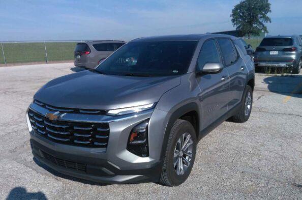 Sterling Gray Metallic 2026 Chevrolet Equinox SUV / Crossover Four-Wheel Drive 8-Speed Automatic