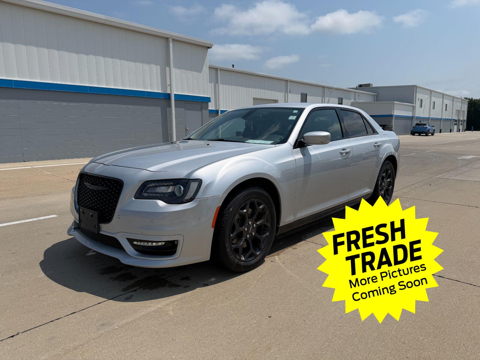 Silver Mist Clearcoat 2021 Chrysler 300 Sedan All-Wheel Drive 8-Speed Automatic
