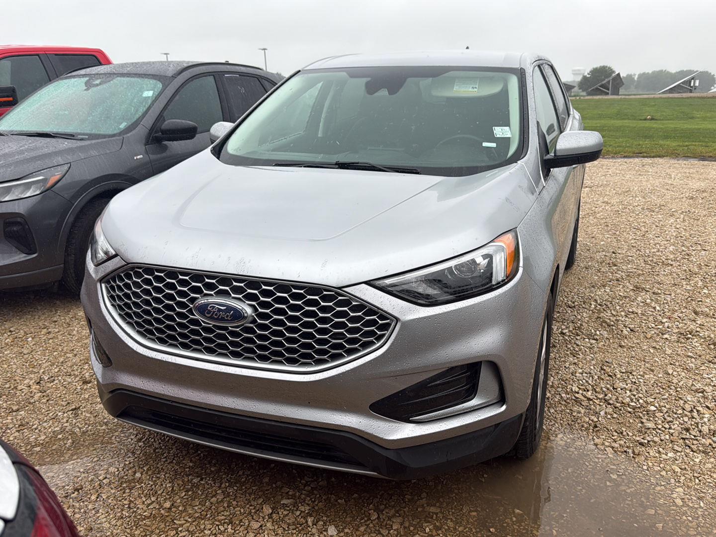 Iconic Silver 2024 Ford Edge SUV / Crossover All-Wheel Drive 8-Speed Automatic