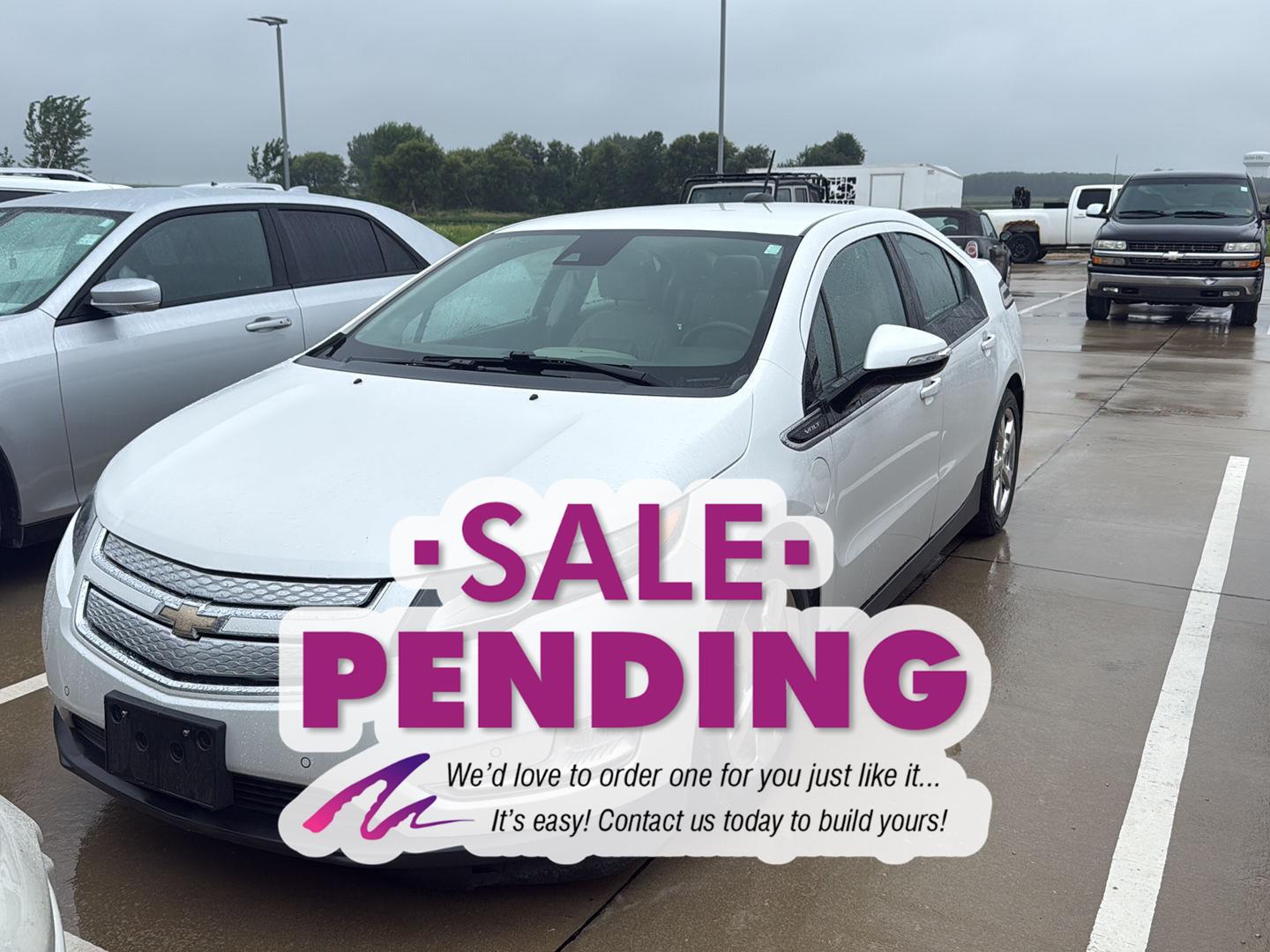 Summit White 2015 Chevrolet Volt Hatchback Front-Wheel Drive Automatic