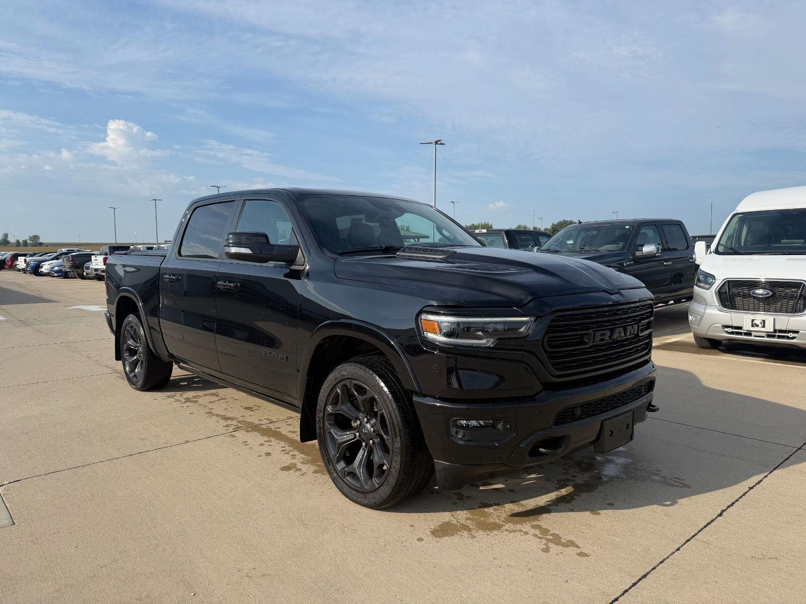Used 2022 Diamond Black Crystal Pearlcoat Ram Limited image 2