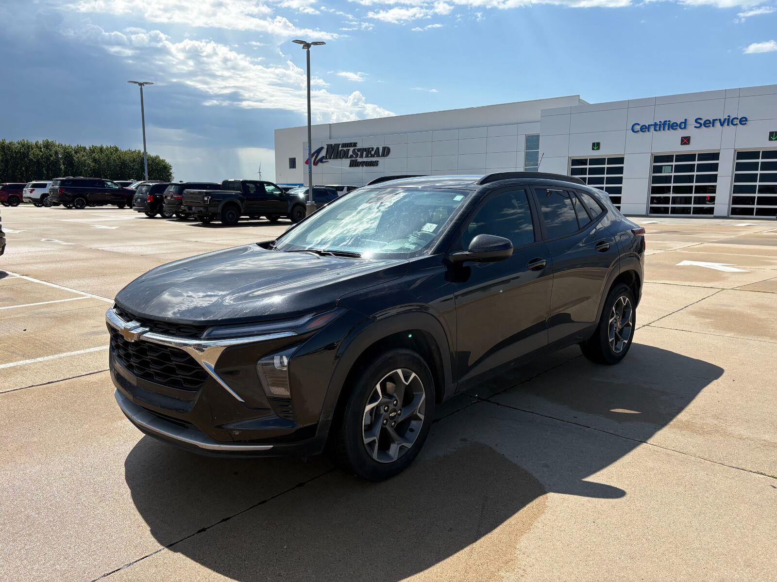 Used 2025 Mosaic Black Metallic Chevrolet LT image 2